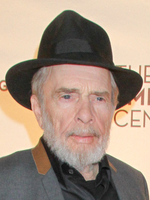 Merle Haggard makes surprise Opry appearance