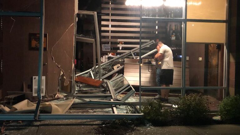 Car Crashes Into Cranberry Twp. Restaurant